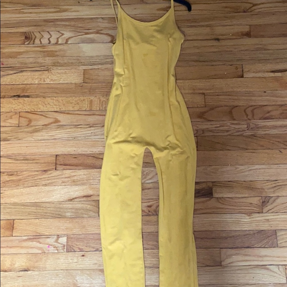 jumpsuit